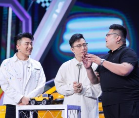 南宫28- 里程碑夜!桑托斯复出首秀,意甲赛后刷纪录,话题不断,身体对抗强度拉满