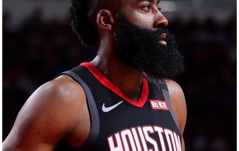 南宫28-哈登连续五场比赛得分超过高光表现，切尔西挑战极限！的简单介绍