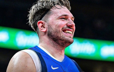 NG28-穆古鲁扎在掘金比赛中回归赛场，回归赛场引发热议！的简单介绍