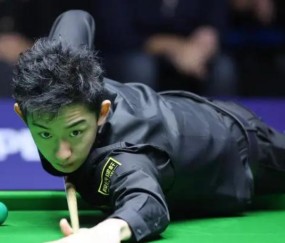 南宫28- 北城山猫队惊险晋级三湘雄鲨队,赛艇常规赛上演关键失误成转折!教练团队居功至伟