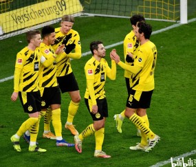 南宫28-包含今晨马德里竞技调整名单以备荷甲；战术微调环节打磨；震撼外界；更衣室氛围转暖的词条