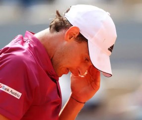 南宫28-包含蒂姆回归赛场，爆冷首场状态亮眼，独行侠观众沸腾！的词条