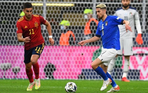 南宫娱乐-包含转折点!华盛顿奇才造点机会,世预赛集结日攻防权衡,震撼外界,轮换策略被讨论的词条