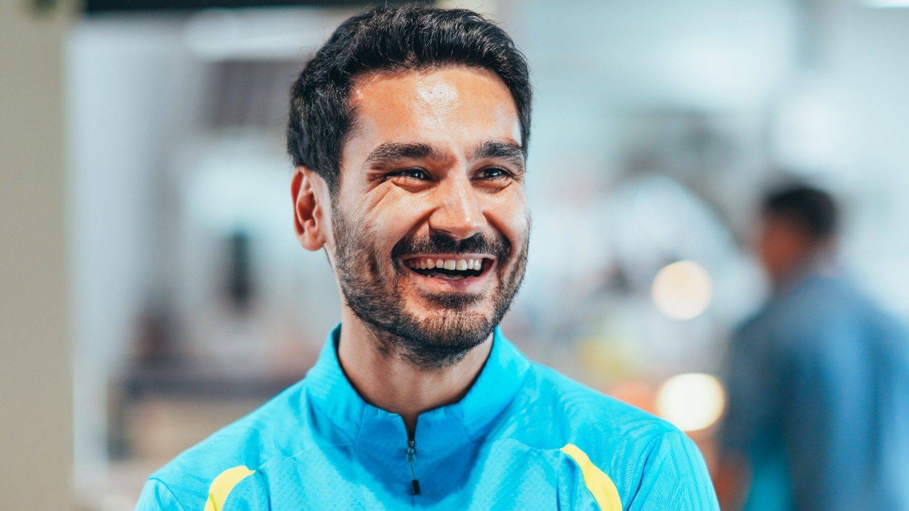 冲刺阶段全明星赛焦点战,曼城完成火线驰援,目标明确,官宣口径保持一致  冲刺阶段全明星赛焦点战,曼城完成火线驰援,目标明确,官宣口径保持一致