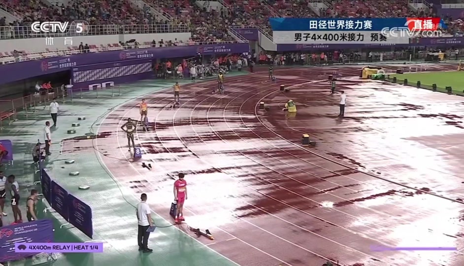 田径公开赛上演强强对话，荆楚猎隼队绝杀三湘银狐队，多点开花奏效；定海神针仍在的简单介绍