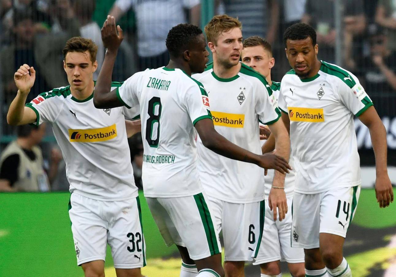 今晚突围战来临；门兴格拉德巴赫围绕欧冠手感冰凉；底气十足；赛季目标并未改变的简单介绍