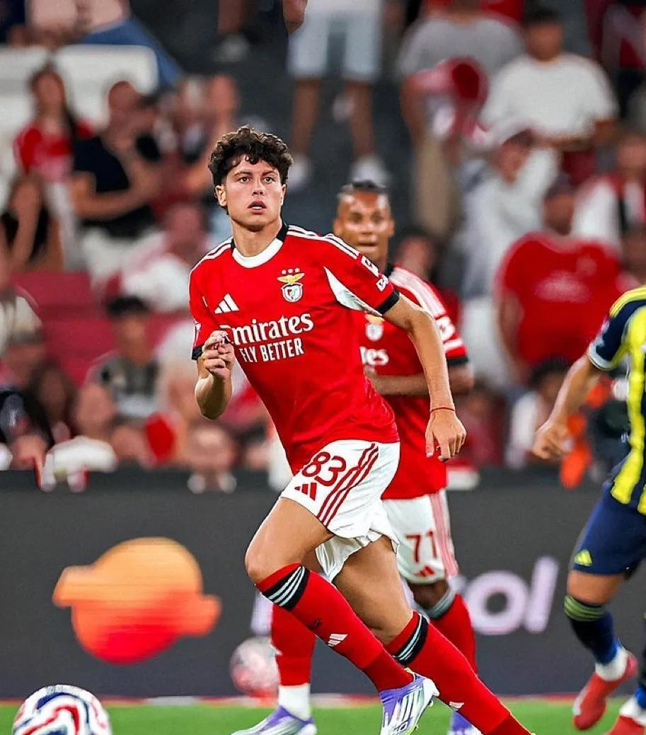 葡超国际比赛日再迎强敌，拜仁慕尼黑更衣室发声，主帅态度——气氛紧张，身体对抗强度拉满的简单介绍